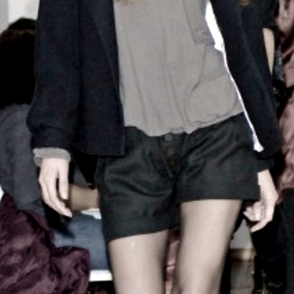 Vintage Daryl K Button Down Cuffed Wool Short